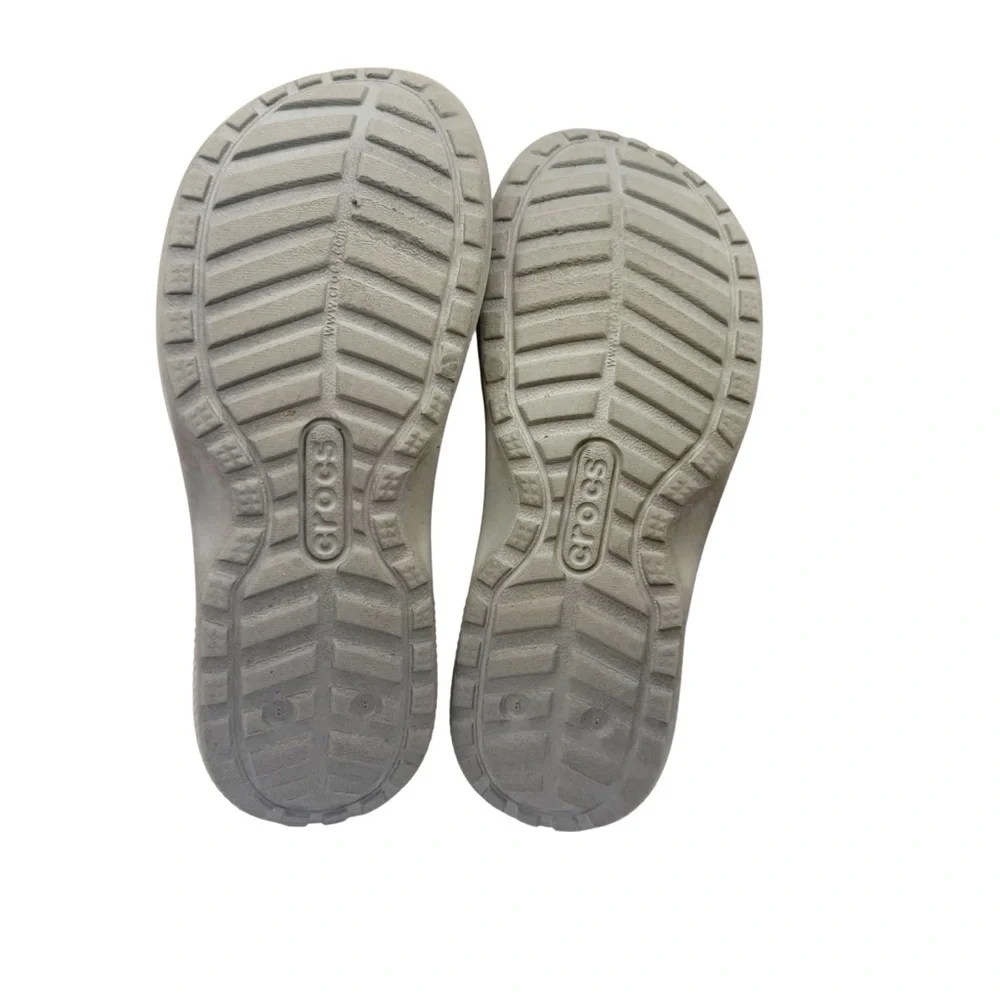 Crocs Iconic Comfort‎ Sandals size 6M/8W